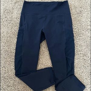 Fabletics Powerhold Leggings (Cropped)